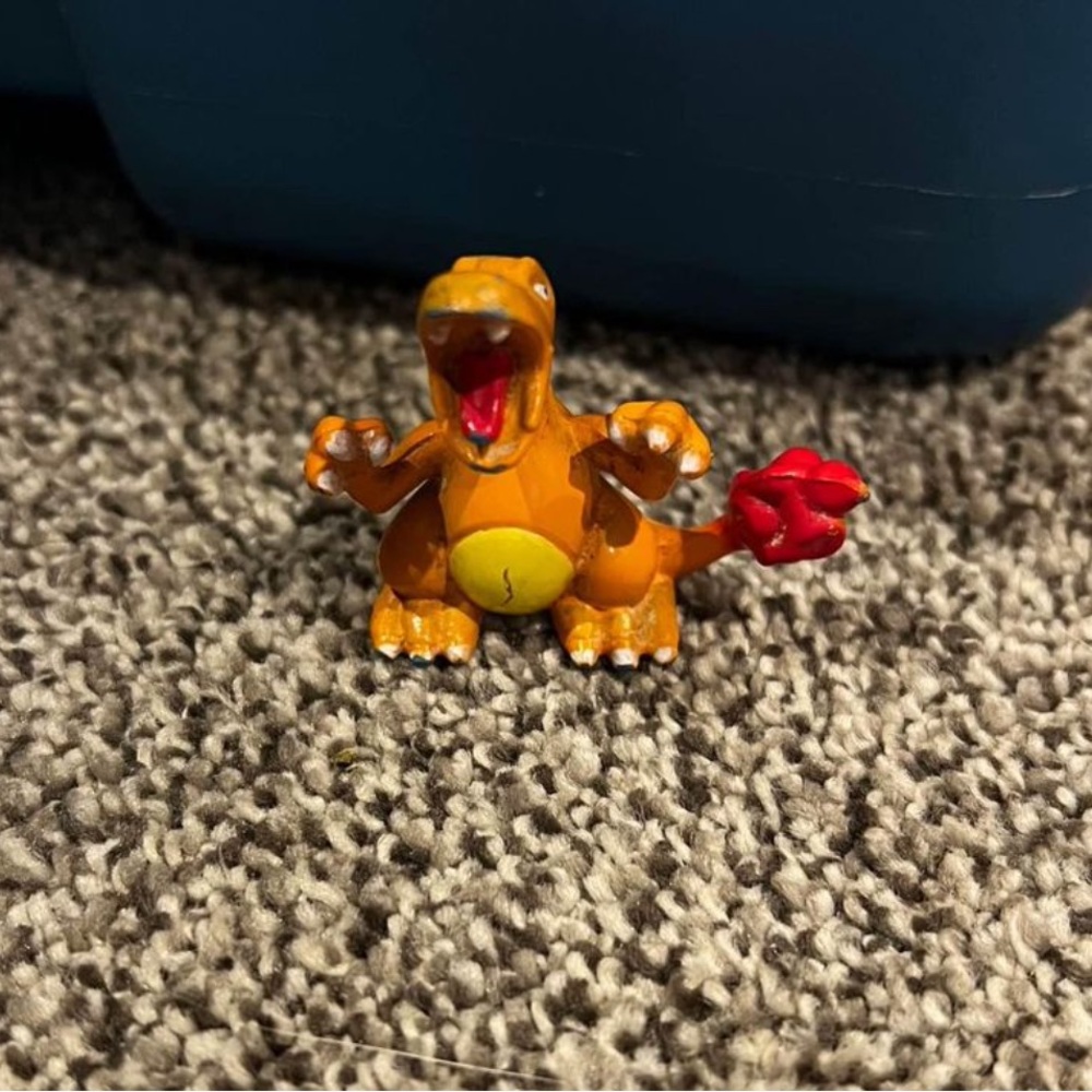 Pokemon Charizard Figure Tomy Vintage Nintendo PVC